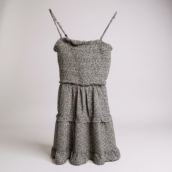 Jessica Simpson black and beige smocked sleeveless dress NEW M - Picture 1 of 6